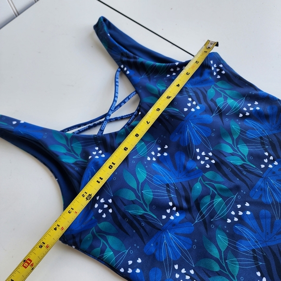 NWOT One Piece Swimsuit Navy Floral Scoop Neck Strappy Straps Lined Cups M - Picture 14 of 14